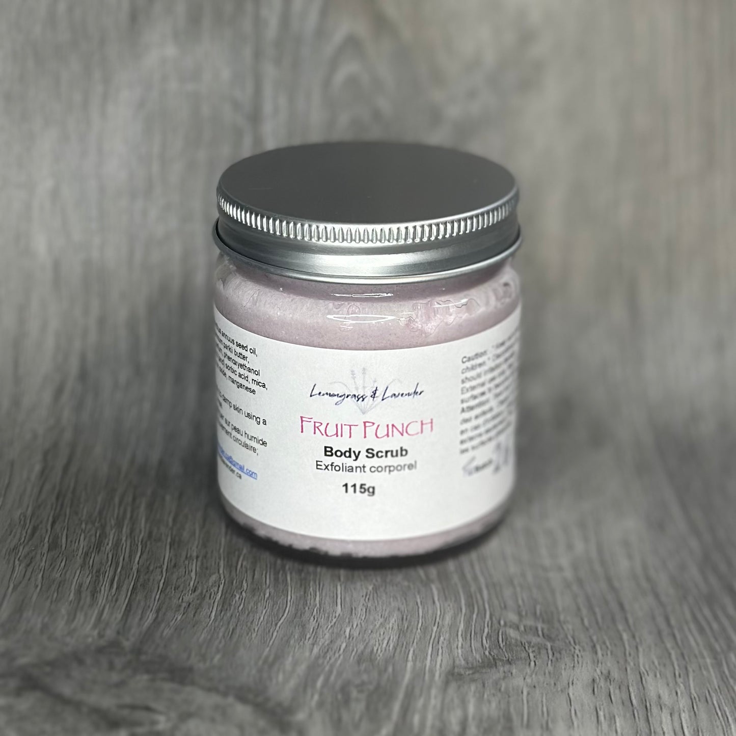 Fruit Punch Body Scrub
Handmade in Canada
Eco-friendly packaging. Plant-based skin care.